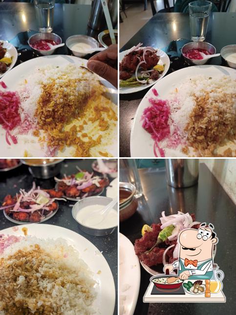Fried rice at Vallimma Pathayam
