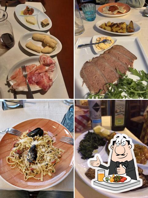 Platti al Ristorante Antica Hostaria Secondini
