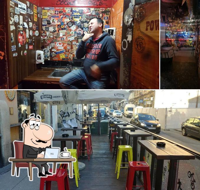 Siediti a un tavolo di Night Club & Rock Bar Alcatraz