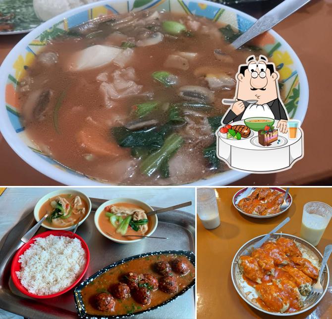 Hot and sour soup at Tibet Om Cafe (Vegetarian and vegan)