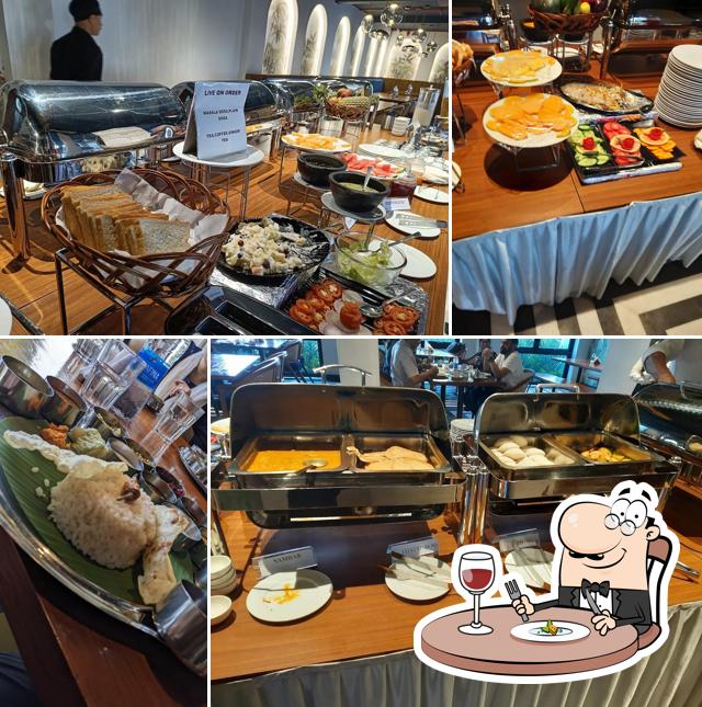 Food at Svāda