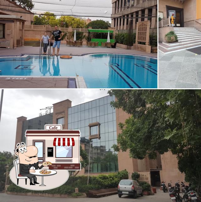 The exterior of Ripples - Hotel Man Singh
