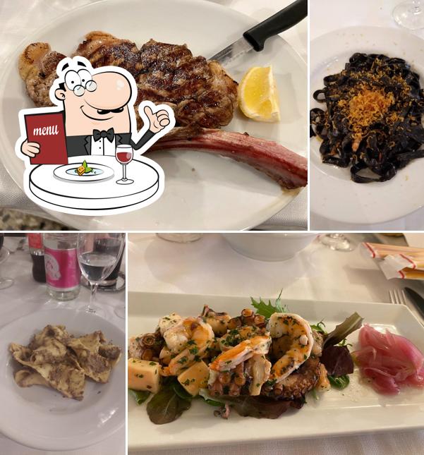 Platti al Trattoria Alla Nave