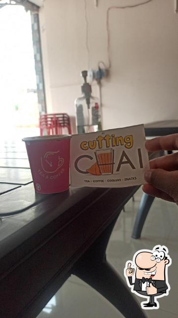 Look at the image of Cutting Chai