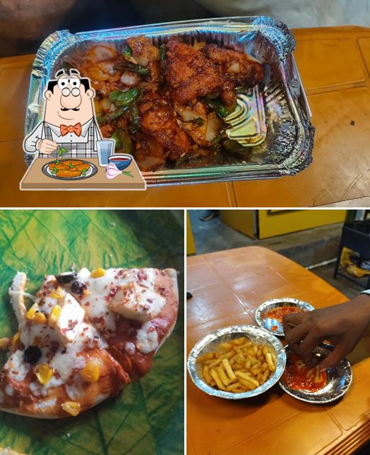 Chicken wings at Hichky Cafe