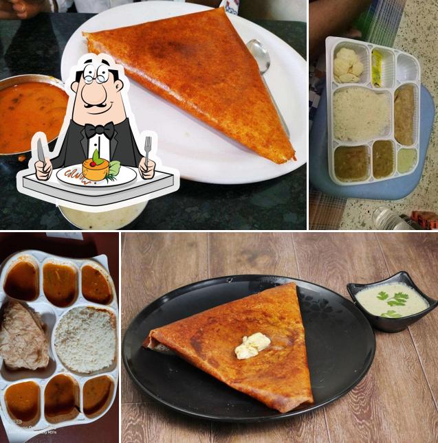 Meals at Taaja Tindi