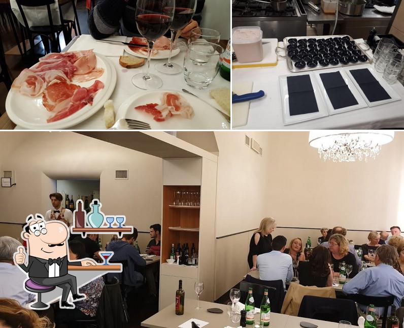 Siediti a un tavolo di Ristorante Al Pappagallo