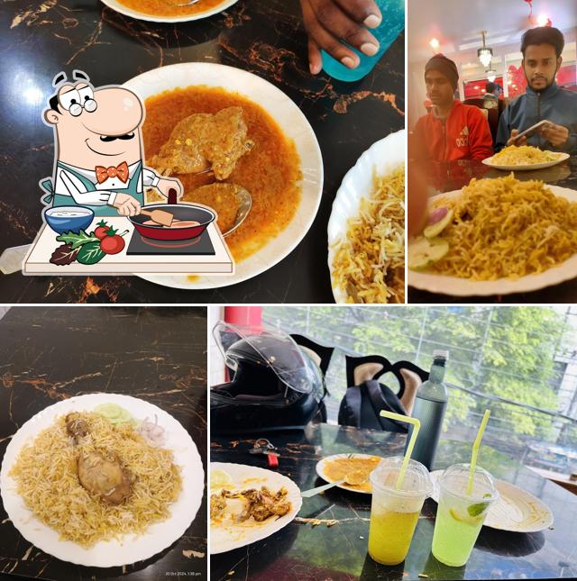 Chicken curry at Dawat Biriyani