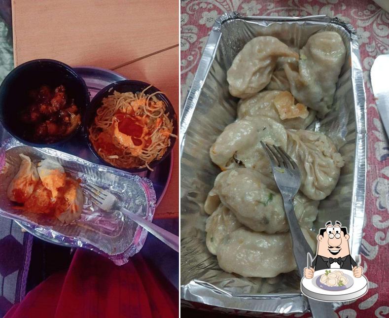 Dumplings at Dami Momo