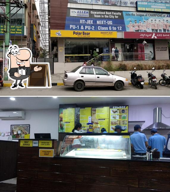 You can get some fresh air at the outside area of Polar Bear Ice Cream Sundaes - Panduranga Nagar