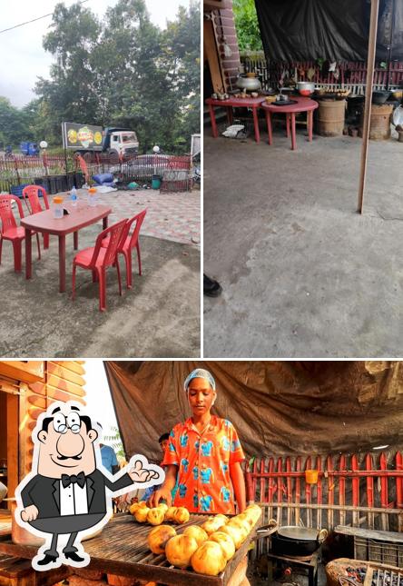 Among different things one can find interior and food at Litti bhojpuriya
