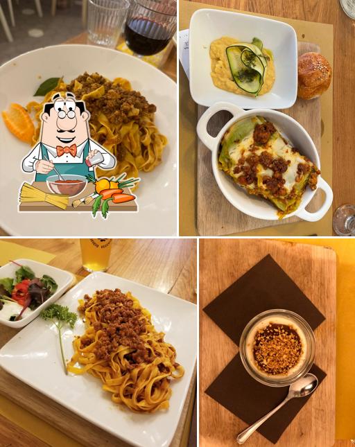 Spaghetti alla bolognese al Sfoglia Rina