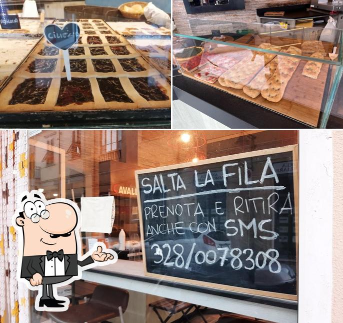 Dai un'occhiata agli interni di Panificio Pizzeria Cavalli