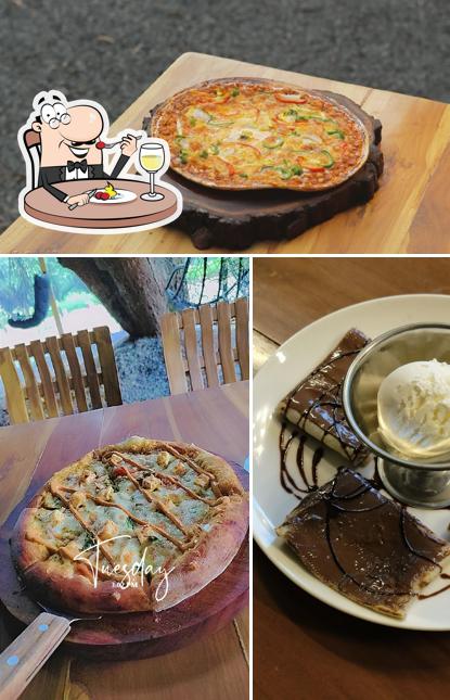 Food at ND’s MANGO Restaurant - Vapi