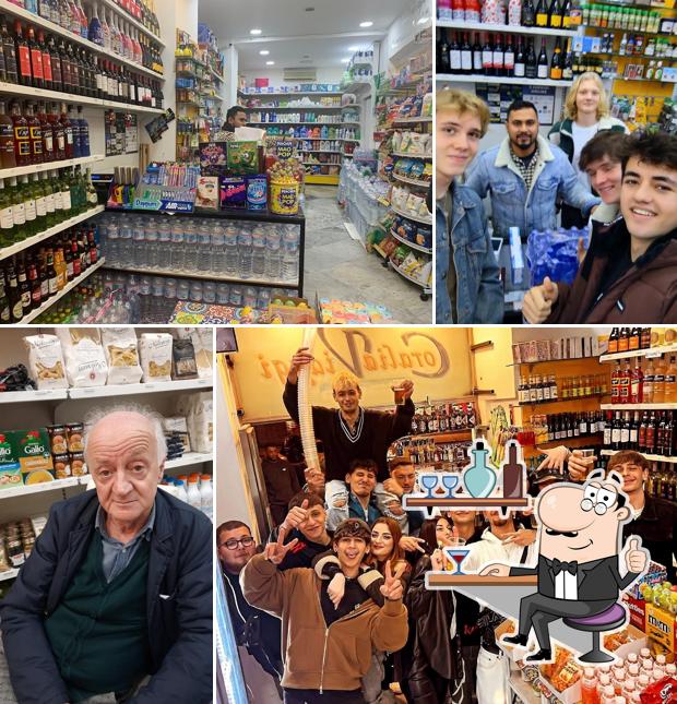 Gli interni di Palme minimarket