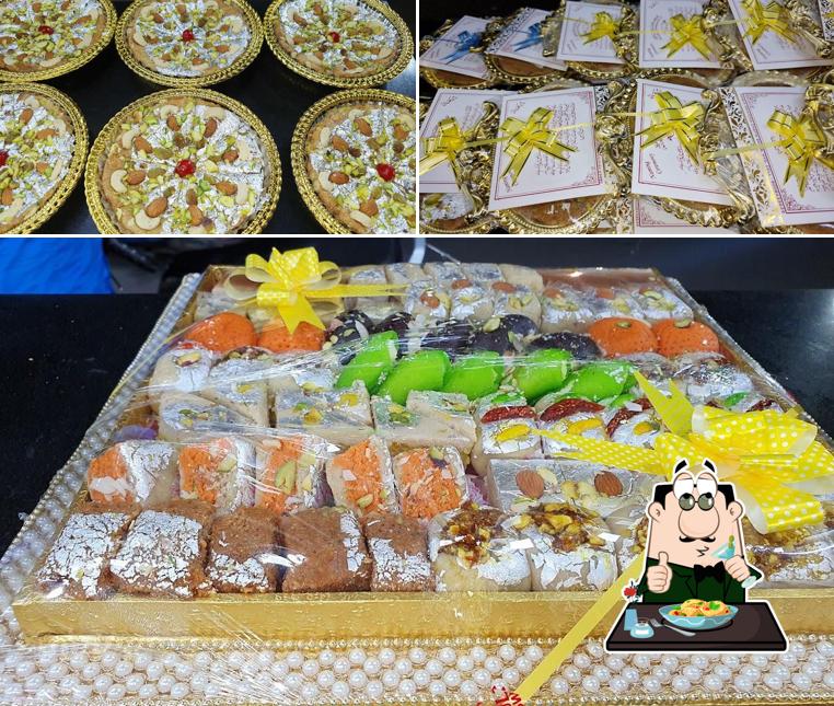 Food at GULZAR SWEETS