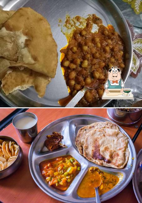 Samosa at Jeeman Garden Restaurant