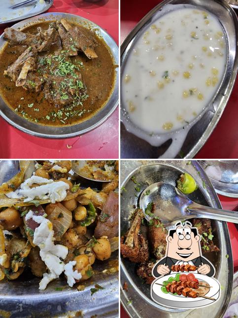 Food at Puran singh ka mashoor vishal dhaba