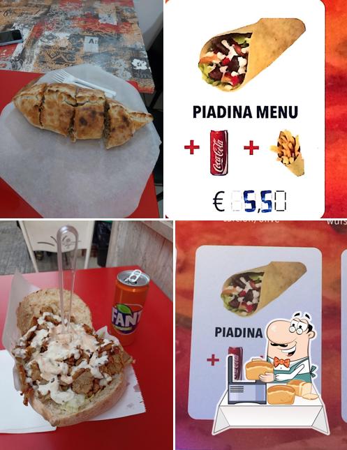 Pane all'aglio al kebab pizza adana