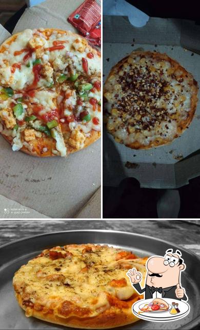 At HELIOS COFFEE, you can order pizza