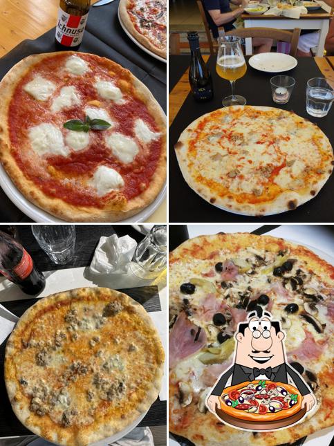 Scegli una pizza a Iris Ristorante Pizzeria