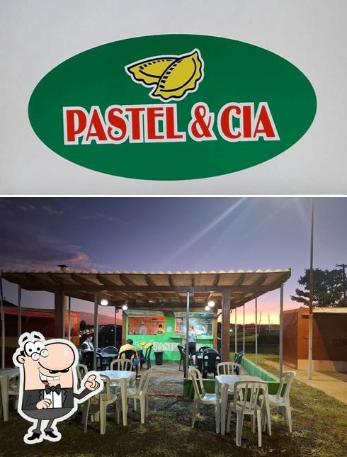 Pastel & Cia