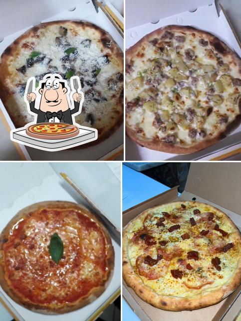Prova una pizza a PIZZERIA LE TRE ROSE NUOVA GESTIONE