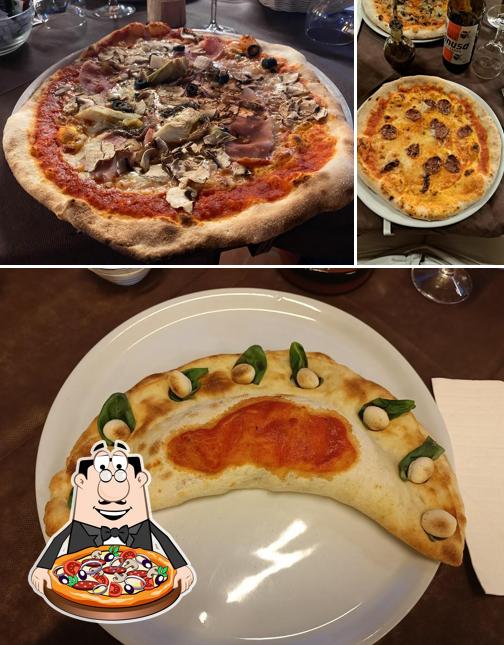 Prova una pizza a Ristorante Camping Tavolara