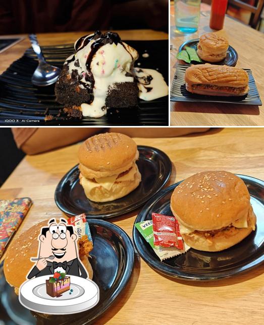 Chocolate cake at Sizzlly Chicken Padappai