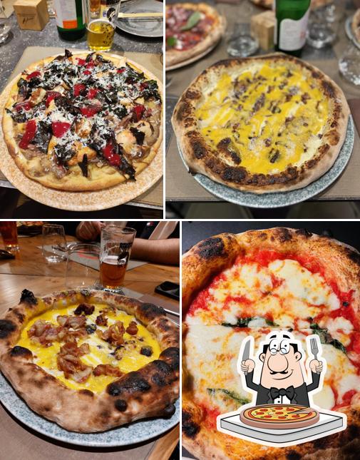 A L'Evoluzione Pizza, puoi prenderti una bella pizza