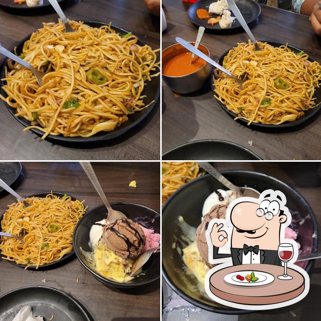 Meals at Himalaya food court