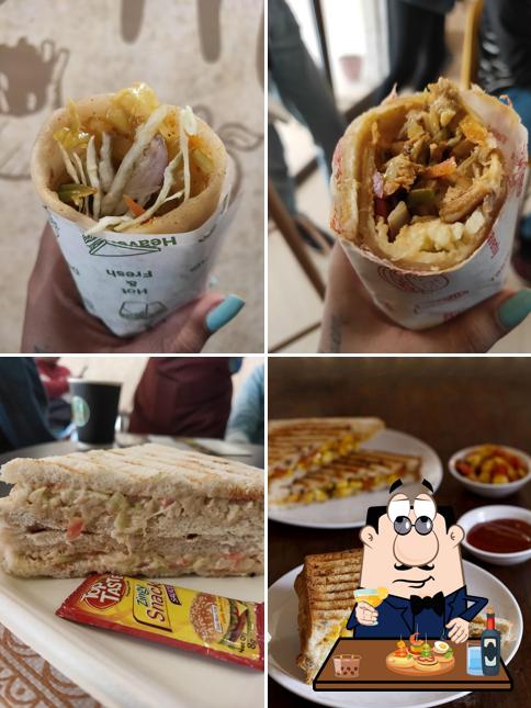 VAINARAS CAFE & SHAKES