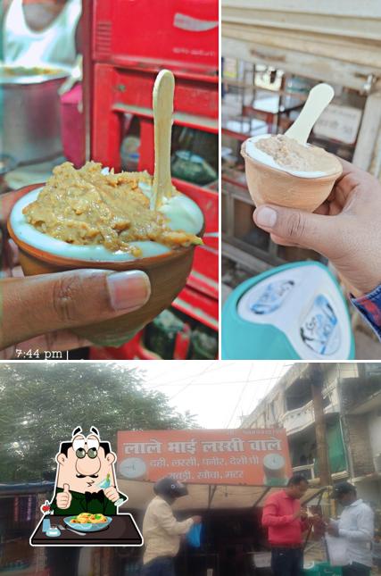 Food at Lale Bhai Lassi Wale