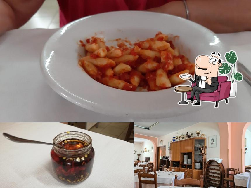 Siediti a un tavolo di Trattoria da Tony