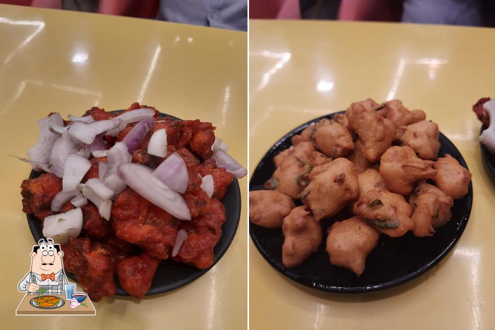 Chicken wings at COASTAL CAFE