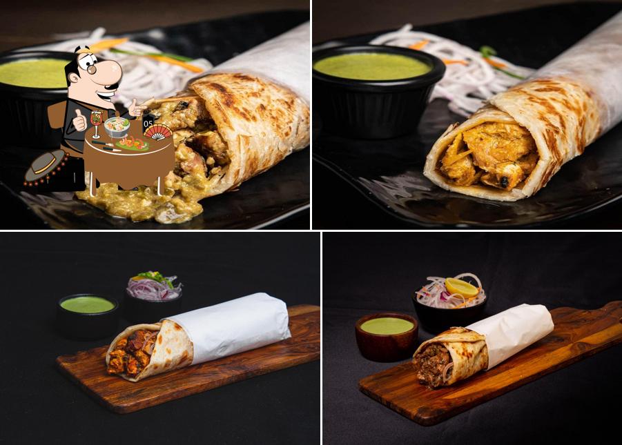 Food at Sikandar Rolls