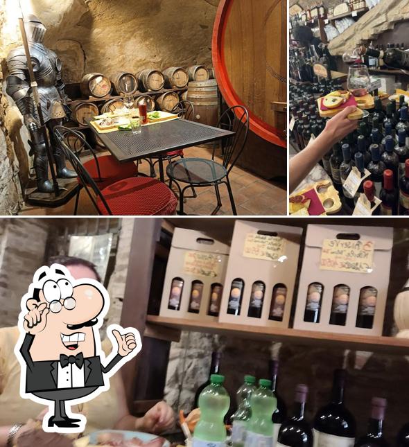 Siediti a un tavolo di Pulcino Di Matassini Ercolani Gabriella Fattoria