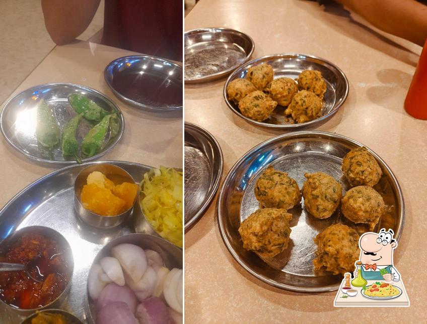 Meals at Hotel Jay Jalaram Kathiyawadi