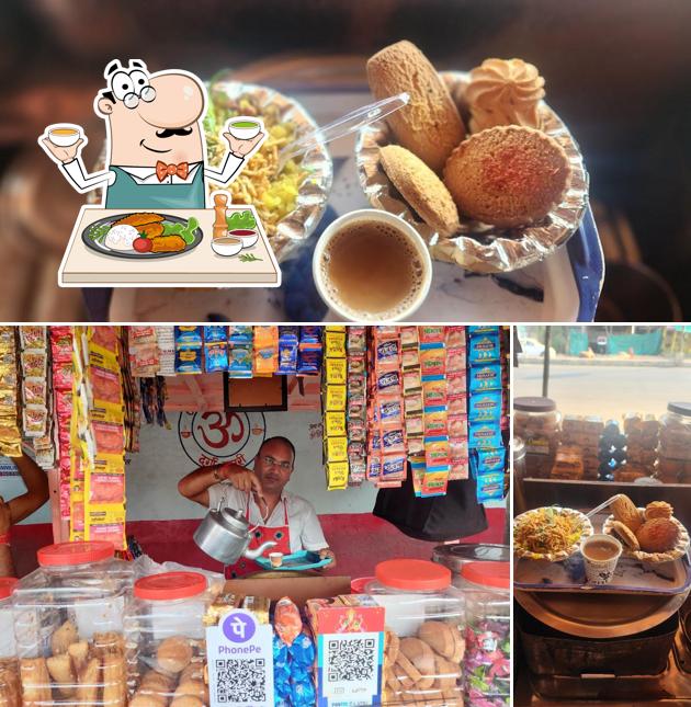 Food at OM TEA STALL(DURGA TAPRI)