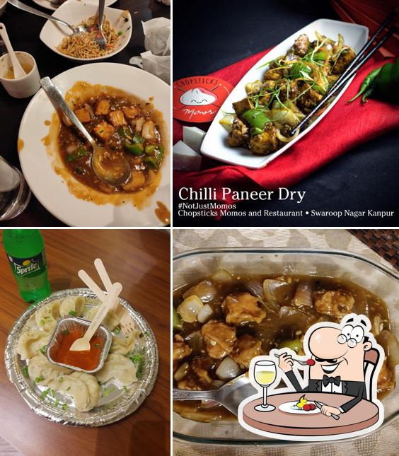 Chopsticks Momos