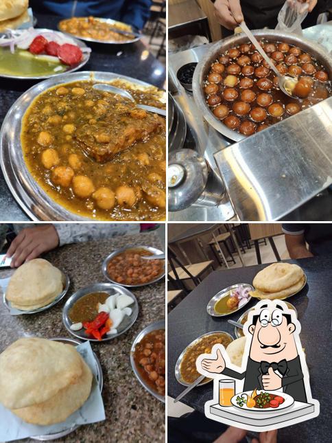 Meals at Heere Di Hatti