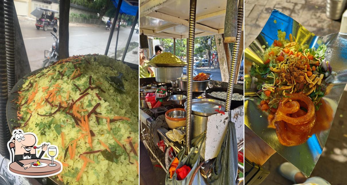 Food at Poha-Jalebi