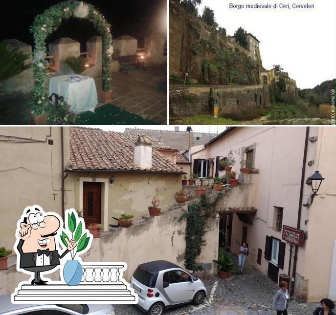 Guarda gli esterni di Trattoria La Rocca