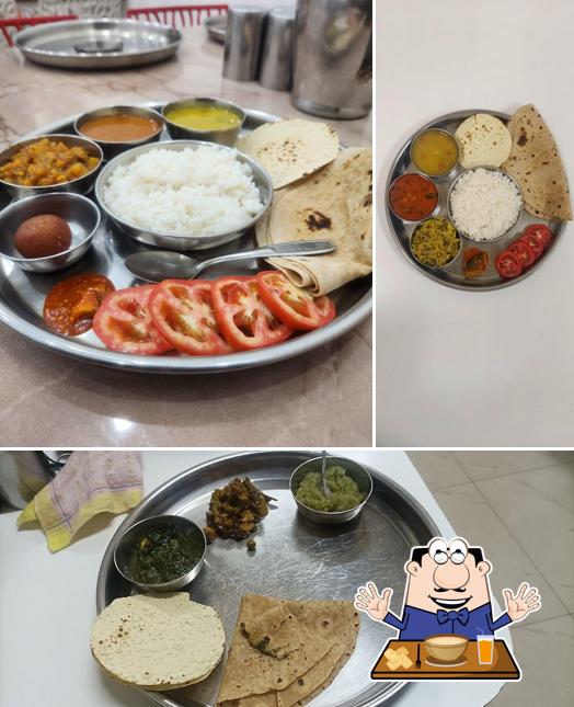 Meals at Niranjan Bhojnalay And Girls and Boys Hostel