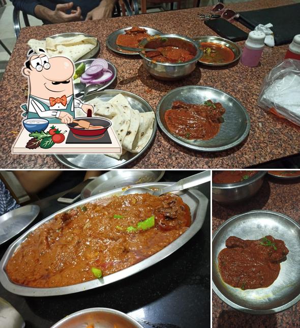Chicken curry at Dilli Darbar