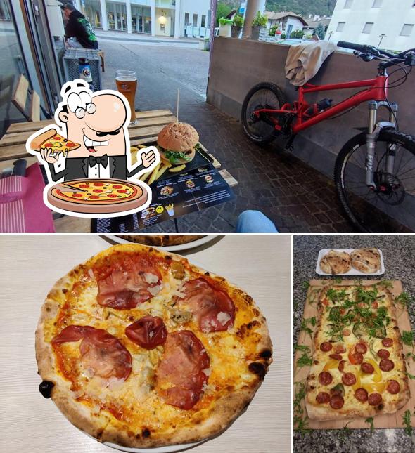 Ordina tra le molte varianti di pizza