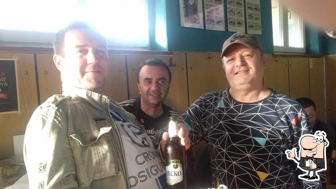 Vedi questa foto di Caffe bar SLOGA