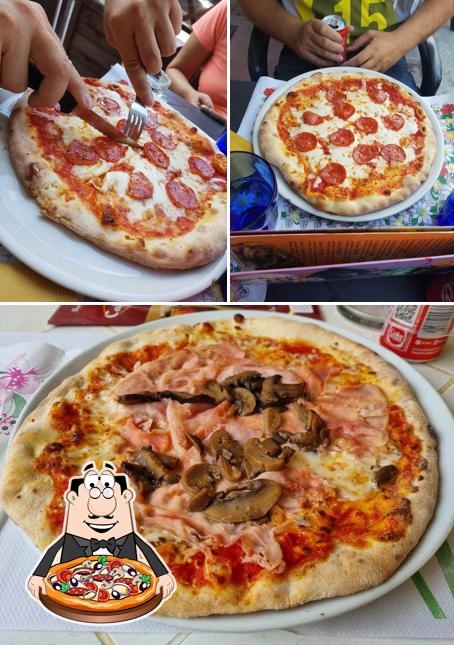 Prenditi una pizza a caffè corin