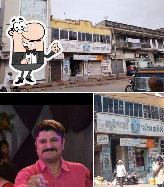 Check out how Sureshwar Parotha House looks outside