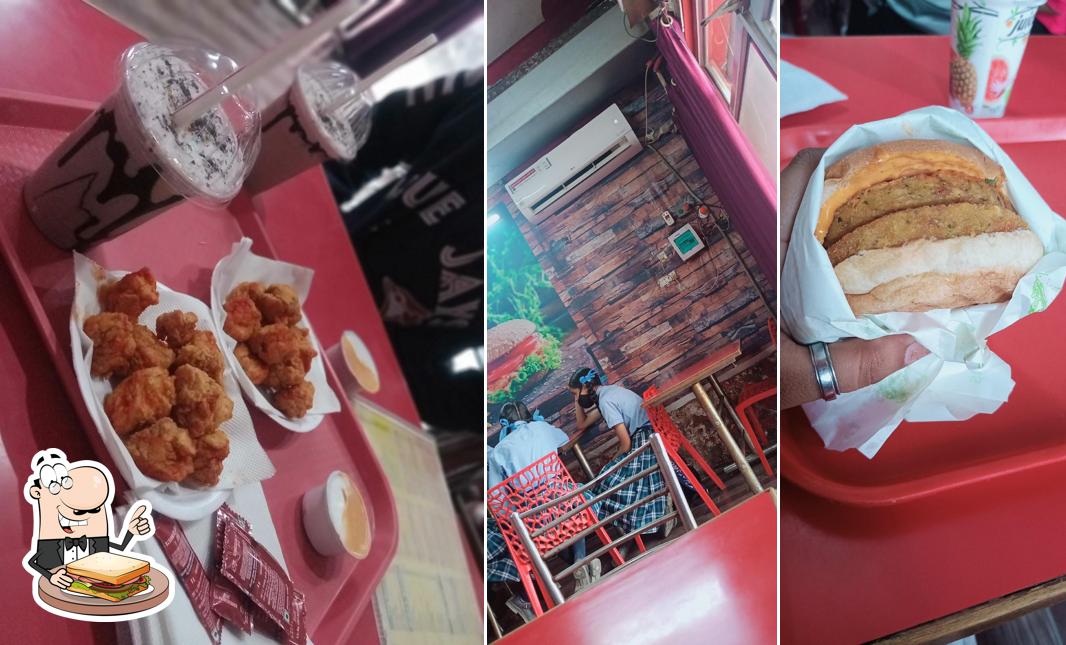 Grilled cheese sandwich at Burger Era Sujanpur